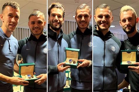 valore dei rolex che icardi ha regalato|Mauro Icardi: Rolex ai suoi compagni .